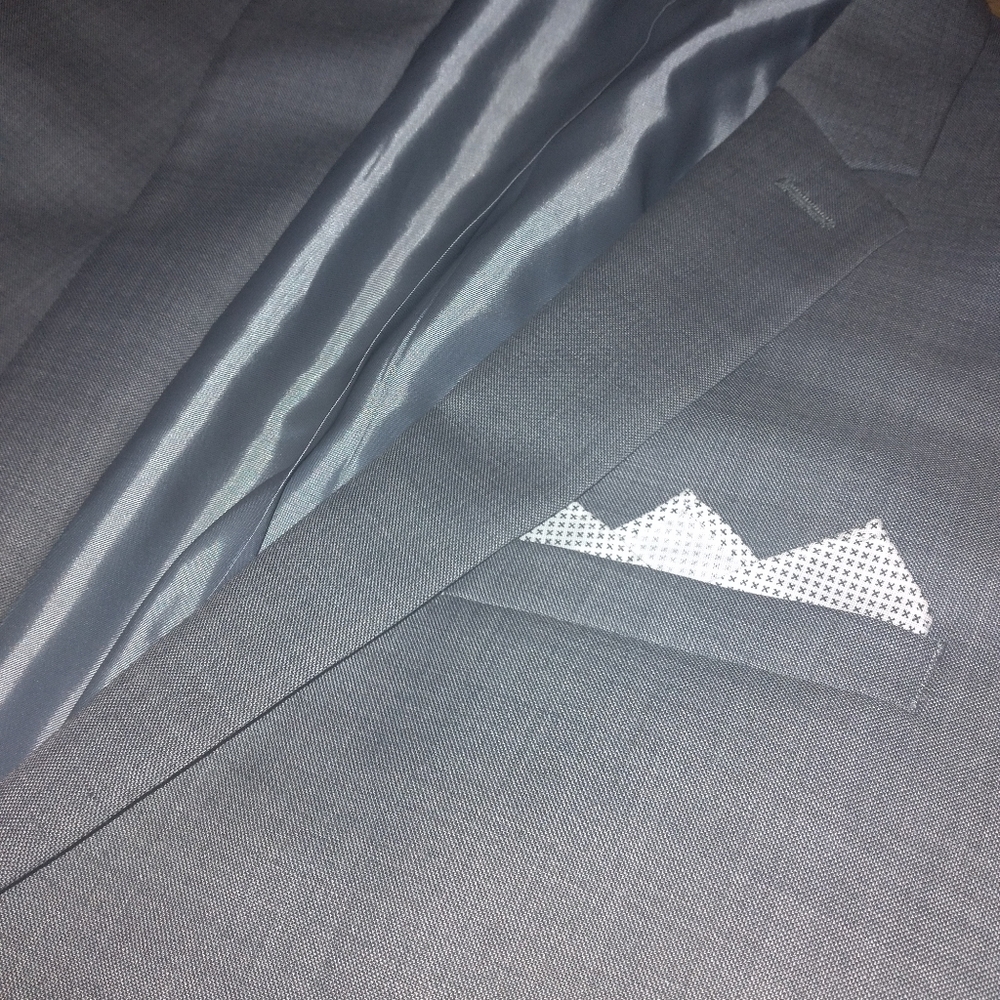 Express suit - Picture 2 of 6